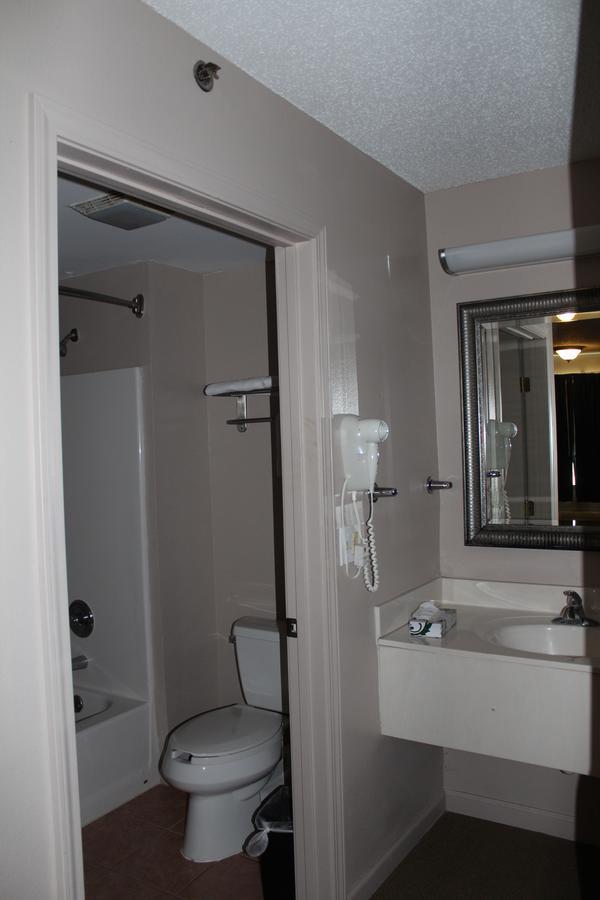 Carom Inn Denham Springs-Batonrouge Exterior photo